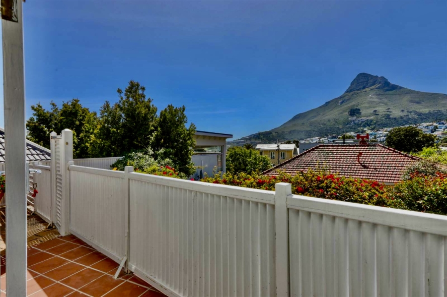 6 Bedroom Property for Sale in Camps Bay Western Cape